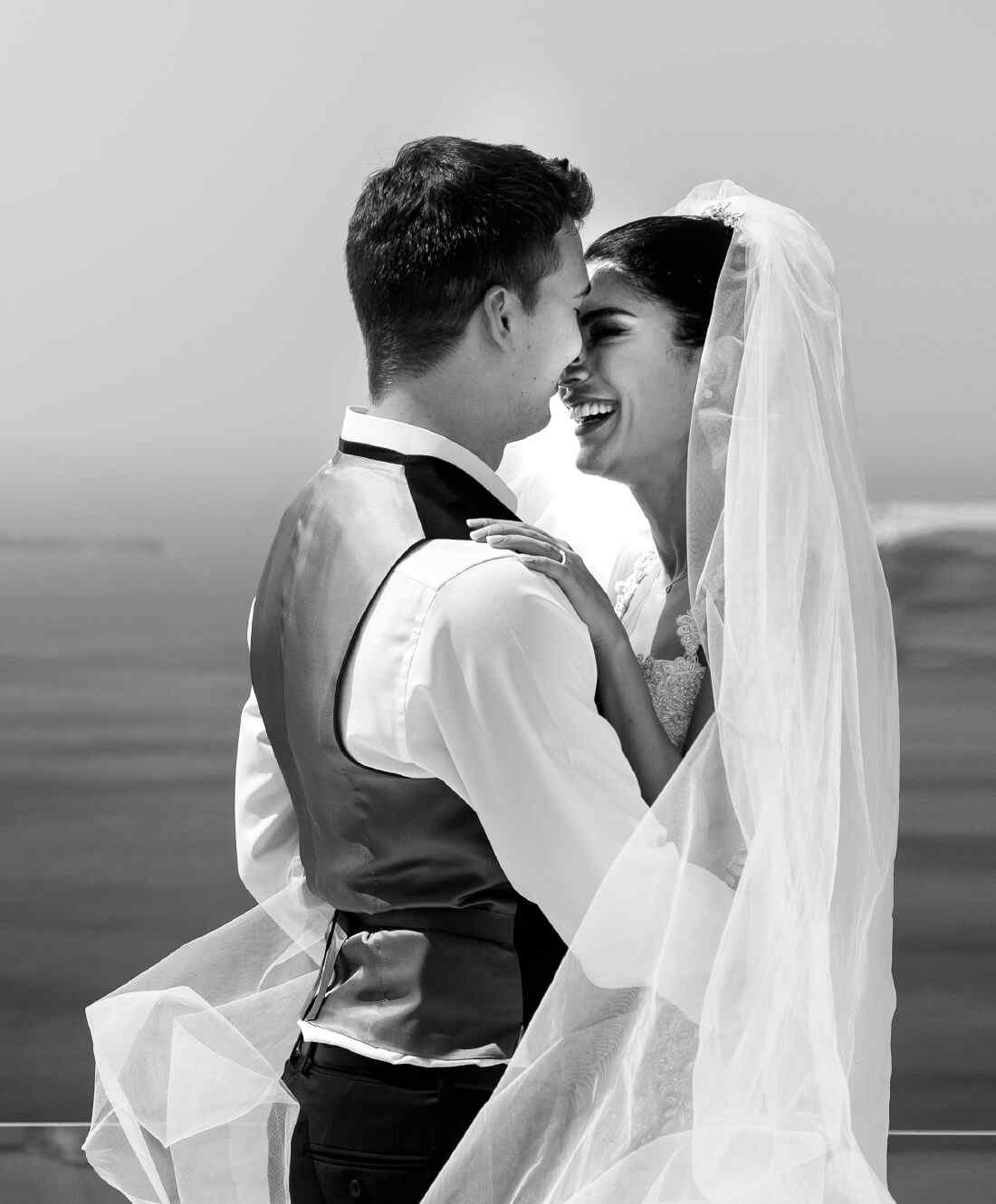 https://classicsouthernweddings.com/wp-content/uploads/2020/12/image_about_us_01.jpg